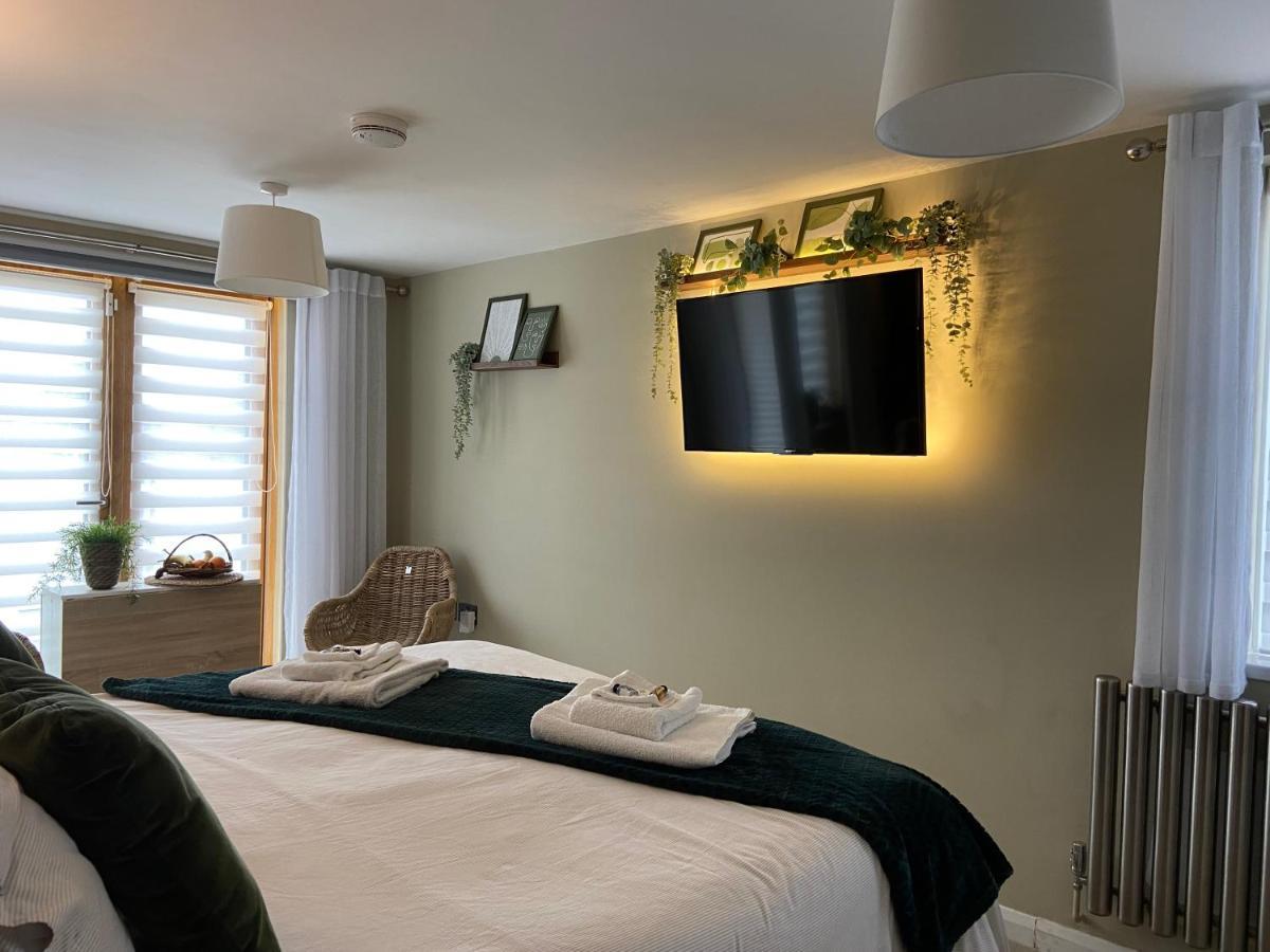 Вілла Contemporary Quiet Countryside Retreat Horsley  Екстер'єр фото